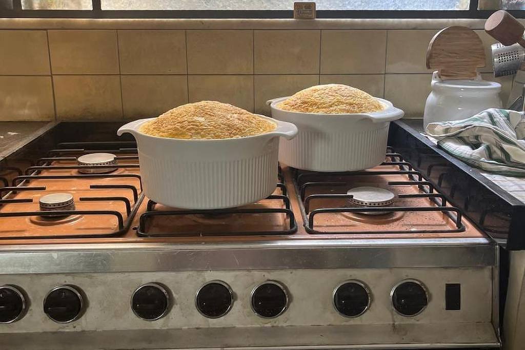 O trabalho por trás do suflê do filme 'Ainda Estou Aqui' - 11/03/2025 - Cinema e Séries