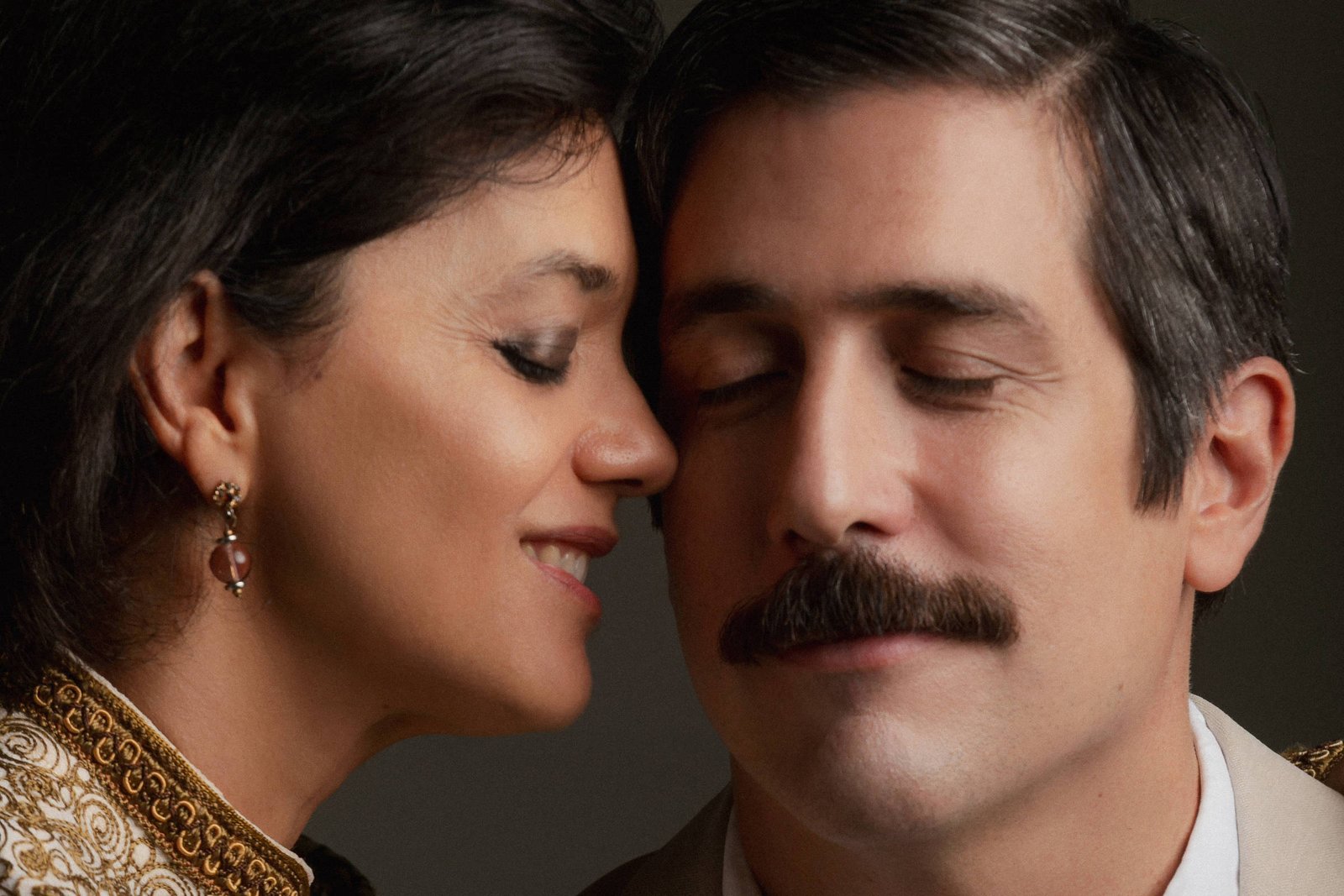 Nova versão de 'Cartas Libanesas' estreia no Sesc - 10/04/2025 - Mise-en-scène