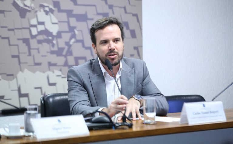 Audiência Pública - Regulação das redes sociais. Presidente da Agência Nacional de Telecomunicações (ANATEL), Carlos Manuel Baigorri