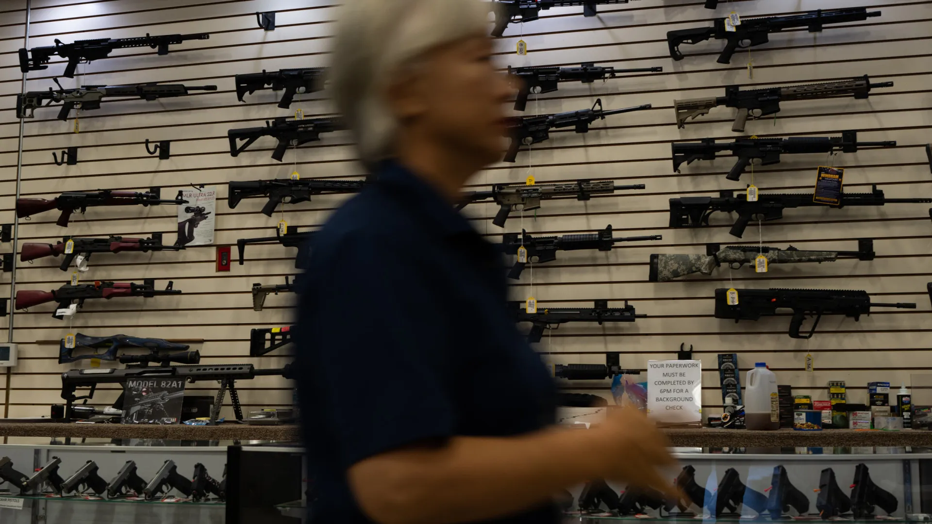 CACs não recadastram 7.600 armas de uso restrito adquiridas durante governo Bolsonaro