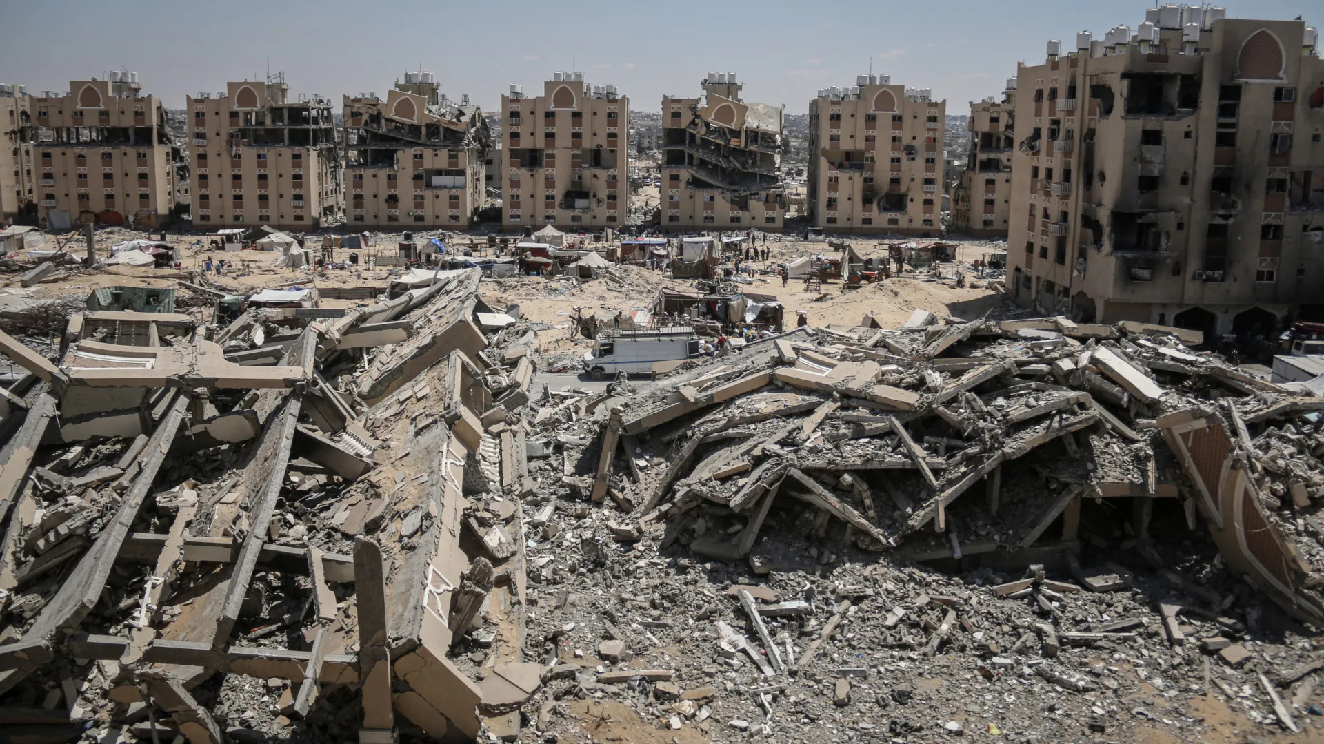 Israel abre fogo perto de centro de ajuda pela 3ª vez em Gaza