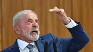 Governo Lula subiu Imposto sobre Operações Financeiras (IOF) para não ter que congelar mais verbas.