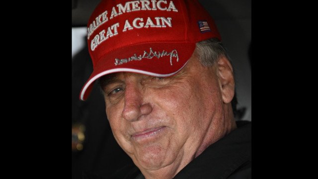 Trump diz que Brasil está fazendo 'coisa terrível' com Jair Bolsonaro: 'Deixem ele em paz'