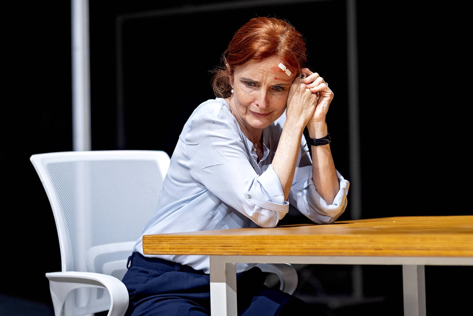 Nelson Baskerville dirige peça sobre linchamento virtual - 03/07/2025 - Mise-en-scène