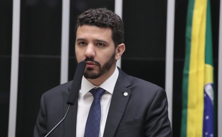 Discussão e votação de propostas legislativas. Dep. Neto Carletto (AVANTE-BA)