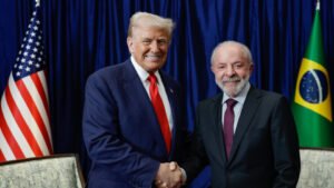 Tom cordial de Trump com Lula não significa fim das tarifas