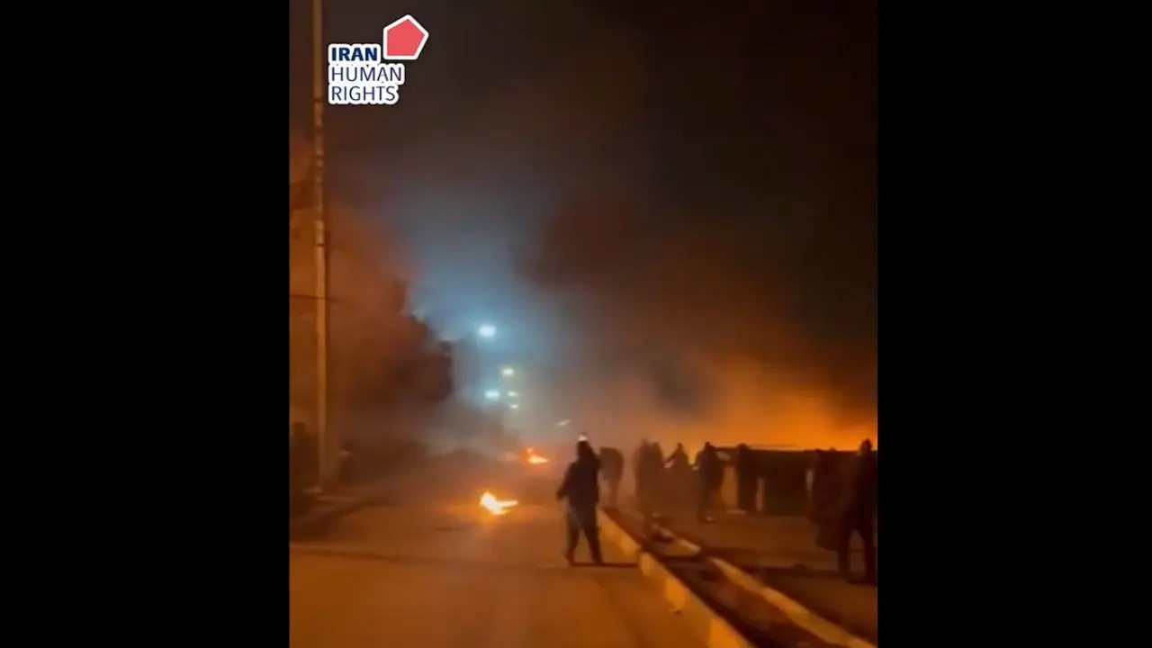 Trump avalia novas ações militares contra o Irã em meio a protestos e tensão crescente na região