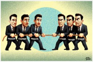 A ilustração de Amarildo mostra seis homens de terno escuro participando de um cabo de guerra. Eles estão divididos em dois grupos de três, puxando uma corda em direções opostas. À esquerda, três homens têm expressões mais leves e colaborativas. Em suas roupas, aparecem as palavras PRODUZIR, COOPERAR e INVESTIR. Seus corpos estão levemente inclinados para trás, indicando esforço conjunto e alinhado. À direita, outros três homens, com feições mais tensas e irritadas, puxam a corda no sentido contrário. Em suas roupas estão escritas as palavras LITIGAR, PROTEGER e POSTERGAR. Suas expressões faciais transmitem conflito e resistência. Ao fundo, há um círculo azul sobre um campo amarelado e esverdeado, remetendo à bandeira do Brasil. O cenário sugere uma disputa simbólica entre forças produtivas e colaborativas contra atitudes defensivas e atrasadoras.