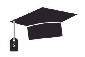 Um chapéu de formatura com etiqueta de preço