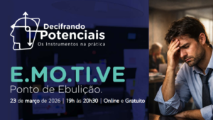 Profissional em ambiente corporativo demonstrando estresse enquanto imagem institucional destaca evento sobre riscos psicossociais e saúde mental no trabalho